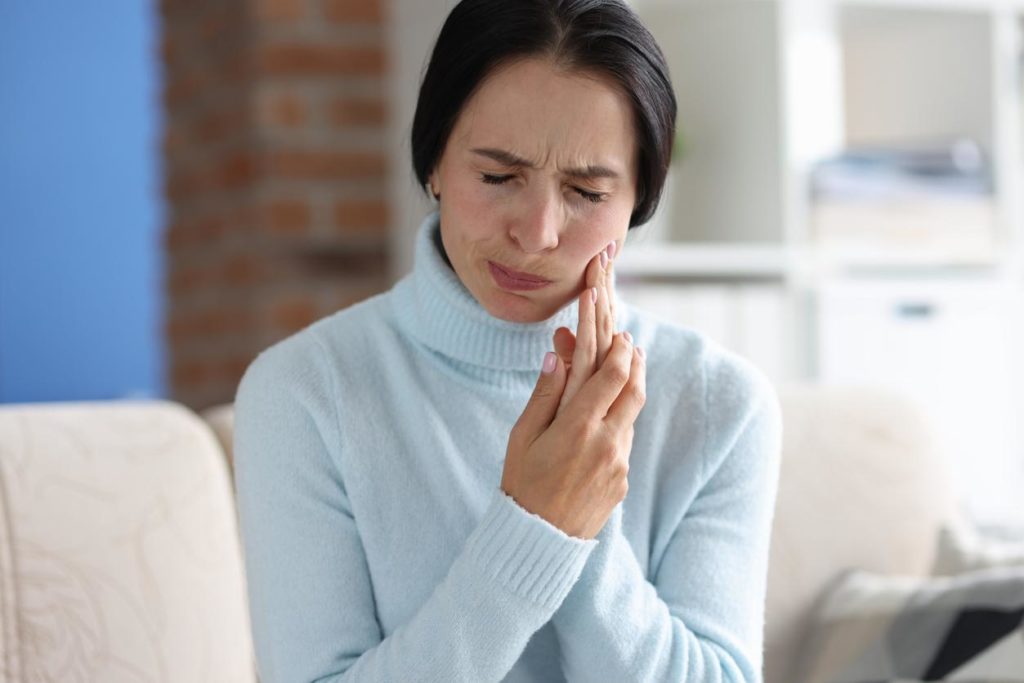 Emergency Dentist In West Chicago For Toothache And Common Dental Emergencies